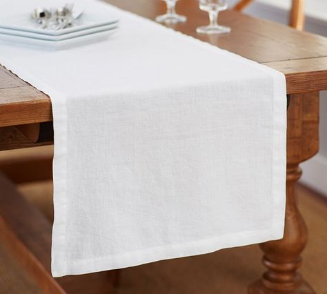 Pottery Barn Belgian Linen Flax Everyday Table Runner, $35 | The best everyday dinnerware to register for on WomanGettingMarried.com Modern Coastal Decor, Stylish Tables, Table Runner Pattern, White Table Cloth, Cloth Napkin, Table Cloths, Belgian Linen, Free Interior Design, White Table