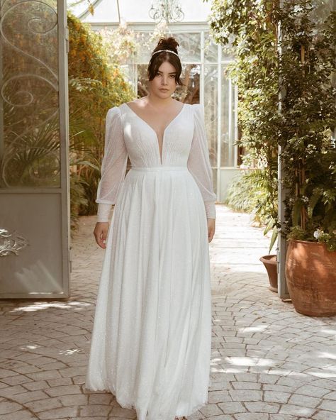 18 Dreamy Plus Size Wedding Dresses With Sleeves Wedding Dresses With Sleeves Plus Size Ball Gown, Wedding Dresses Plus Size 2023, Civil Wedding Dress Plus Size Simple, Dress Wedding Simple, Gown For Plus Size, Plus Size Wedding Dress Simple, Simple Long Sleeve Wedding Dress Plus Size, Wedding Dresses 2022 Plus Size, Simple Wedding Gown With Sleeves