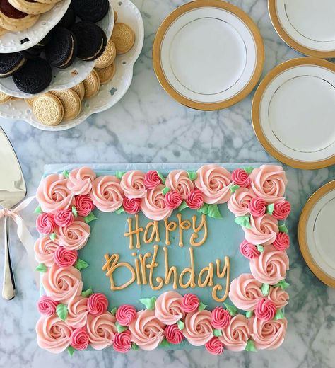 Sheet Cake Designs, Rectangle Cake, Birthday Sheet Cakes, Birthday Cake Ideas, Cake Decorating Designs, Pretty Birthday Cakes, Cake Icing, Floral Cake, Fancy Cakes