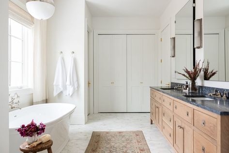 8 Primary Bathrooms to Inspire Your Next Project - Studio McGee Studio Mcgee Bathroom, Mcgee Bathroom, The Mcgee Home, Mcgee Home, Beautiful Bathtubs, Kate Marker Interiors, Bath Makeover, Farmhouse Remodel, Bathroom Photos