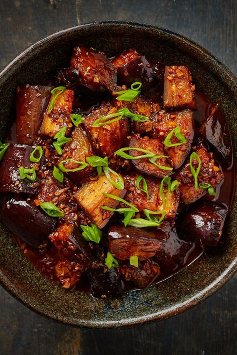 Ken Hom's braised spicy aubergine recipe is a quick and easy dish full of flavour and makes a perfect vegetarian or vegan midweek dinner. Sichuan peppercorns provide an aromatic numbing heat which is complemented by Lee Kum Kee's fiery Chiu Chow chilli oil. Aubergine Recipe, Recipes With Soy Sauce, Chilli Oil, Great British Chefs, Soy Recipes, Eggplant Recipes, Seasoning Recipes, Vegetable Dishes, Vegetarian Dishes