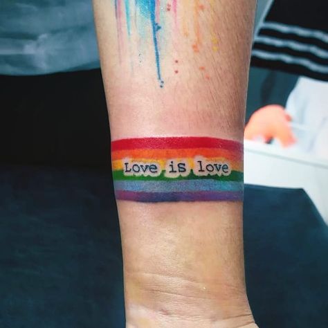 Tatuagem lgbt: 50 ideias para demonstrar seu orgulho pela causa Design Tattoo, Tattoo Studio, Watercolor Tattoo, Tattoo Designs, Tattoos, Design