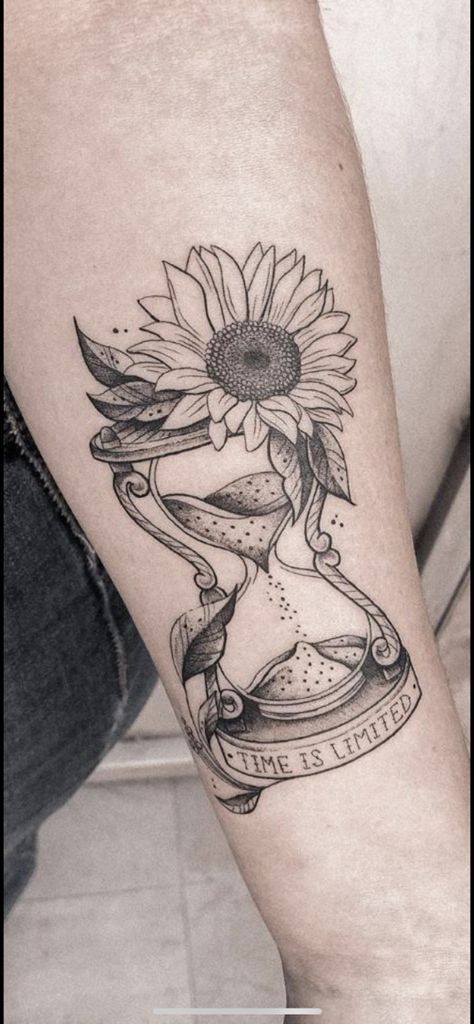 Brilliant Tattoo, Sunflower Tattoo Sleeve, Sunflower Tattoo Shoulder, Hourglass Tattoo, Tattoos Geometric, Sunflower Tattoos, Dope Tattoos For Women, Memorial Tattoos, The Beauty Of Nature