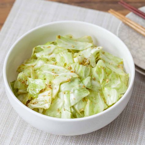 Yamitsuki Cabbage (Japanese Addictive Cabbage) Cabbage Recipe Japanese, Yamitsuki Cabbage, Japanese Cabbage Recipes, Addictive Cabbage, Cabbage Snacks, Cabbage Japanese, Japanese Cabbage Salad, Napa Cabbage Recipes, Meat Restaurant