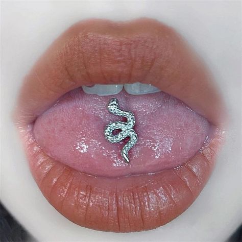 Diamond Tongue Piercing, Tongue Piercing Jewelry Unique, Tongue Piercing Aesthetic, Cute Tongue Piercing, Snake Tongue, Tongue Stud, Tongue Jewelry, Piercing Bouche, Tongue Piercing Jewelry