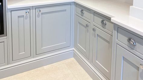 Kitchen Plinth Ideas, Kitchen Cabinet Skirting, Kitchen Skirting, Round Kitchen Island, Kitchen Plinth, Diy Kitchens, Kitchen Prices, Kitchen Quotes, Round Kitchen