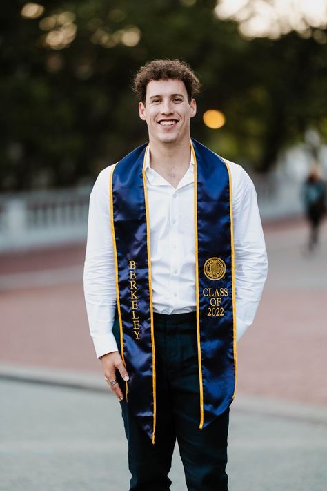 graduation photo ideas uc berkeley posing tips senior portraits graduation pictures poses men graduation photoshoot uc berkeley photos berkeley cal berks Graduation photos uc berkeley cal berkeley San Francisco photographer graduation photographer photoshoots sf photos Bay Area graduation cal berkeley bear mens graduation poses graduation ideas pose ideas photoshoot ideas Men Graduation Photoshoot, Male Graduation Pictures, Graduation Pictures Poses, Male Graduation, Graduation Photo Ideas, Cal Berkeley, College Graduation Photoshoot, College Graduation Photos, Graduation Poses