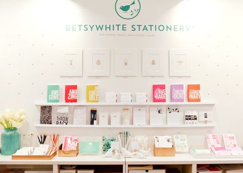 Ikea White Desk, Stationery Display, National Stationery Show, Greeting Card Display, Craft Show Booth, Craft Fairs Booth, Trade Show Booth Design, Craft Fair Displays, Market Displays