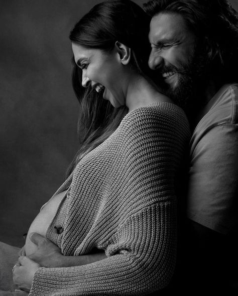 Deepika Padukone Pregnancy Photoshoot images ft. Ranveer Singh. 🧿 #DeepikaPadukone #RanveerSingh #kalki2898ad #SinghamAgain #Pathan #Simbha Pregnancy Images, Deepika Ranveer, Waiting For Baby, Bollywood Couples, Maternity Photography Poses, Bollywood Gossip, Bollywood Wedding, Ranveer Singh, Movie Lover