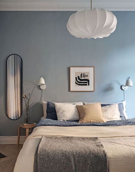 Baby Blue Bedrooms, Garden Hideaway, Masculine Bedroom Decor, Light Blue Bedroom, Blue Gray Bedroom, Blue Bedroom Walls, Beige Room, Cozy Bedrooms, Coco Lapine Design