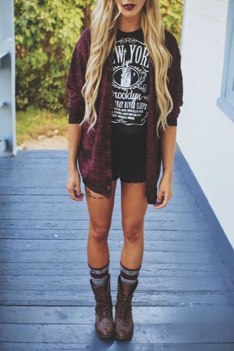 Moda Grunge, Scene Girl, Look Grunge, Mode Shoes, Indie Hipster, Fest Outfits, Looks Street Style, Business Outfit, Mode Inspo