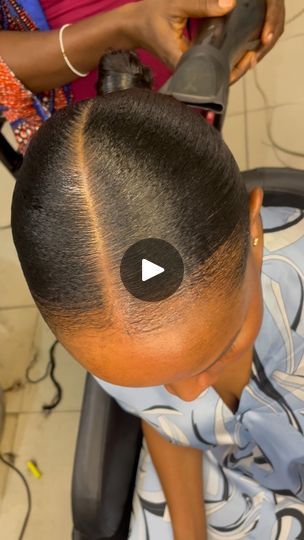 Center Part Ponytail, Donut Hairstyles, Short Hair Bob Cut, Part Ponytail, Short Hair Bob, Center Part, Affirmations For Happiness, Hair Bob, Bun Hair