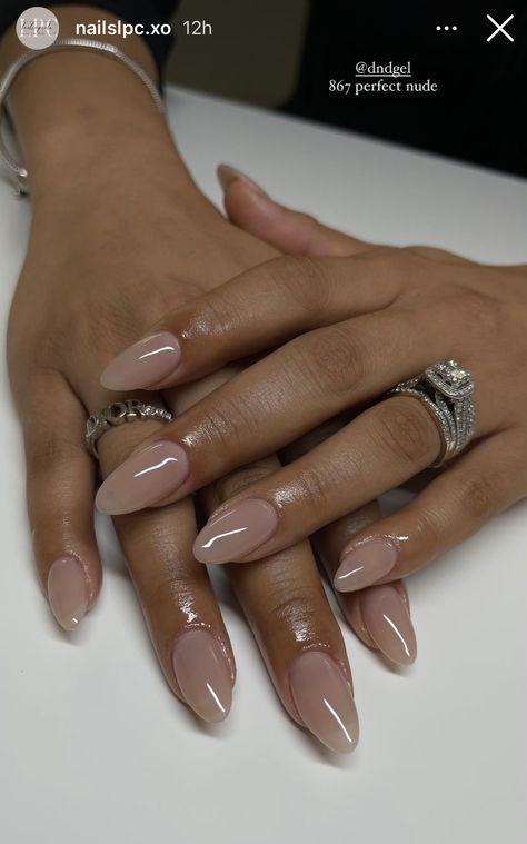 October Neutral Nails, Light Brown Neutral Nails, Short Ballet Nails, Nude Nail Colors For Brown Skin, Nude Nails Brown Skin, Milky Brown Nails, Wedding Nails Indian, Short Nude Almond Nails, Brown Acrylic Nails Short