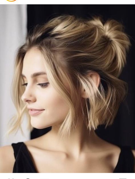 Haircut 2024 Trends Women, Ball Hair, Chin Length Hair, Penteado Cabelo Curto, Short Blonde Hair, Mommy Life, Outfits Winter, Shoulder Length Hair, Short Bob Hairstyles