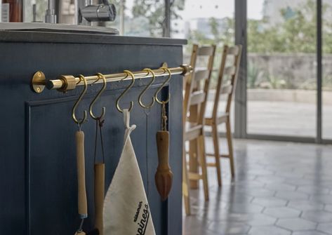 Brass Hanging Bar Kitchen, Brass Rails In Kitchen, Brass Kitchen Rod With Hooks, Brass Kitchen Rod, Brass Rod Kitchen, Kitchen Towel Hook, Brass Rail Kitchen, Hooks In Kitchen, Kitchen Island Towel Bar