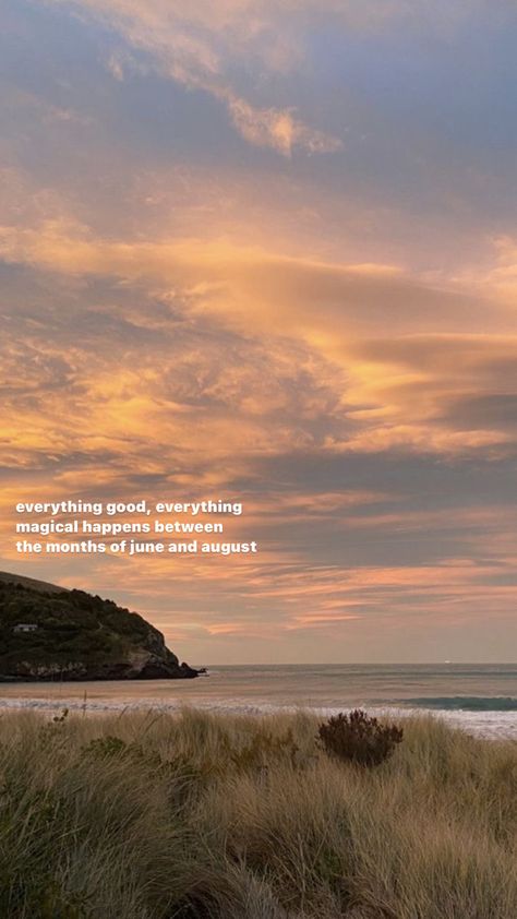 Wallpaper Backgrounds Tsitp, Summer Motivation Wallpaper, The Summer I Turned Pretty Lockscreen, The Summer I Turned Pretty Captions, Tsitp Lockscreen, Tsitp Quotes Wallpaper, Tsitp Wallpaper Laptop, Summer Quotes Wallpaper, Tsitp Aesthetic Wallpaper