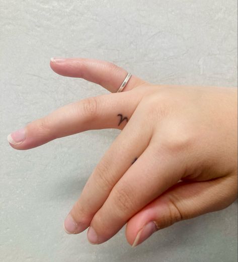 #small #starsign #ariestattoo 
#fingertattoo Aries Finger Tattoo, Aries Zodiac Tattoos, Cute Finger Tattoos, Finger Tattoo For Women, Aries Tattoo, Finger Tattoo, Zodiac Tattoo, Aries Zodiac, Finger Tattoos