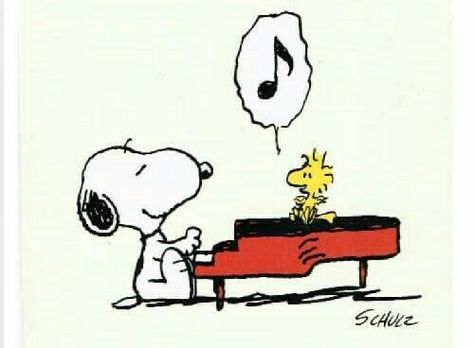 Snoopy Playing Piano, Snoopy Singing, Snoopy Dance, Animation Art Sketches, Snoopy Woodstock, Disney Music, Playing Piano, Peanuts Gang, Snoopy And Woodstock