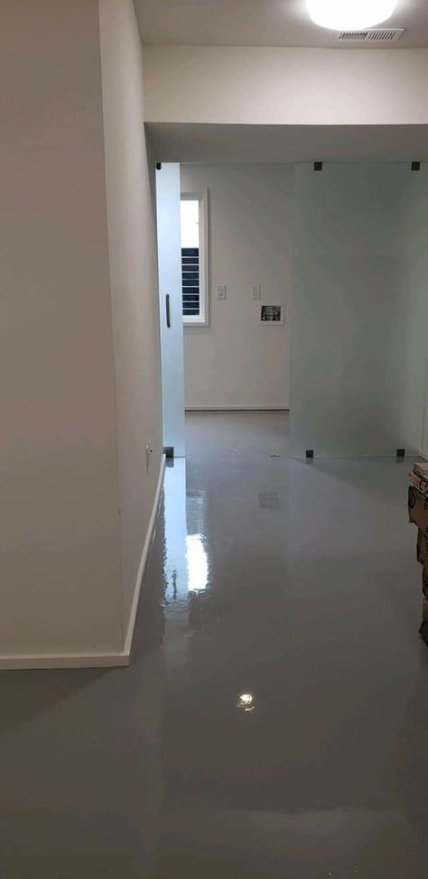 Gray Epoxy Floor, Fake Wood Flooring, Epoxy Concrete Floor, Epoxy Floor Paint, Stain Remover Carpet, Best Laminate, Fake Wood, Colored Epoxy, Color Epoxy