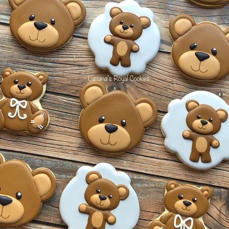 Beatriz Luciana on Instagram: “Teddy Bear themed cookies 🐻❤️ . . . . . #decoratedcookies #customcookies #colorfulcookies #sugarcookies #cookies #royalicing #baking…” Bear Baby Shower Cookies, Teddy Bear Baby Shower Cake, Smile Tips, Teddy Bear Baby Shower Theme, Bear Baby Shower Cake, Teddy Bear Cookies, Bear Baby Shower Theme, Animals Forest, Teddy Bear Birthday