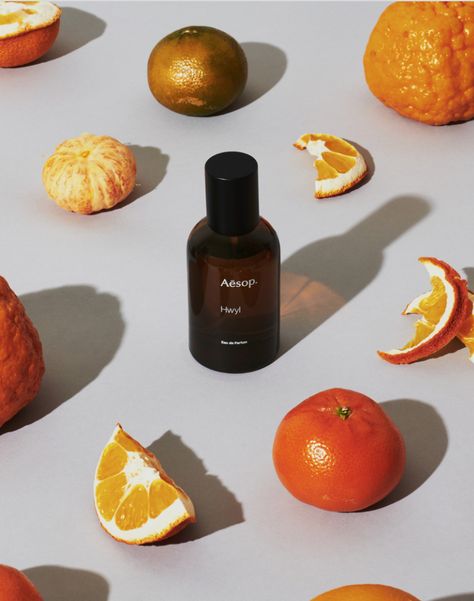 Product Photography With Oranges, Orange Product Photography, Fall Product Photography, Ingredients Photography, Skincare Products Photography, Perfume Photography, Candles Photography, Object Photography, Beauty Products Photography