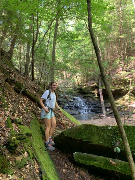 Hiking Waterfall, Hiker Girl, Waterfall Hike, Summer Hike, Hiking Pictures, Waterfall Hikes, Insta Pics, Summer Friends, Summer 24