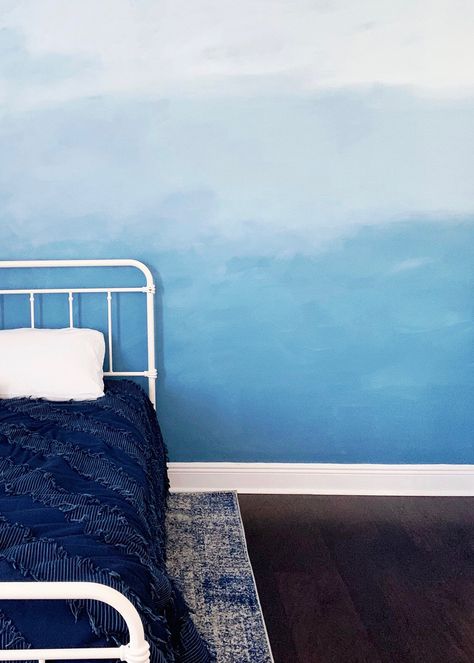 Ocean Room Paint Ideas, Ocean Ombre Wall, Waves Painted On Wall, Diy Wave Mural, Ocean Accent Wall, Ocean Mural Bedroom, Blue Ombre Wall, Ombre Painted Walls, Homey House