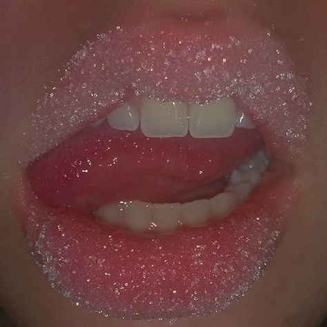 ♡ ◟50ғѕĸ◝ ♡ Glitter Photography, Bath & Body Works, Lipstick Art, Sugar Lips, Beautiful Lips, Lip Art, Glossy Lips, Clueless, Pink Lips