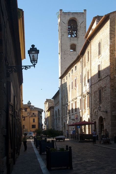 Narni is an ancient town, pre-Roman, in de province of Terni, Umbria_ Italy Terni Italy, Narni Italy, Varrena Italy, Urbino Italy, Cince Terre Italy, Clique Terre Italy, Umbria Italy, Termini Imerese Sicily, Umbria