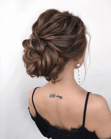 Wedding Hair Up, Tortoise Hair, Simple Prom Hair, Bridesmaid Hair Makeup, Ball Hairstyles, Hoco Hairstyles, Bridal Hair Updo, Wedding Hair Inspiration, Short Wedding Hair