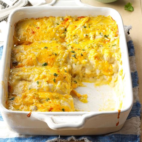 Chicken Tortilla Bake Recipe -Mother frequently made this comforting casserole when I was growing up. Our family would scrape the pan clean. Chicken, cheese and zippy green chilies are a mouthwatering mix.—Jerri Moror, Rio Rancho, New Mexico Chicken Tortilla Casserole Layered, Small Corn Tortillas Recipes, Corn Tortillas Casserole, Spicy Casserole, Chicken Tortilla Bake, Chicken Tortilla Casserole, Tortilla Bake, Tortilla Casserole, Verde Chicken