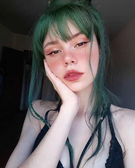 Lunar Tides Hair Colors on Instagram: “☁Smokey Green Dream☁ @bruna_lunnar stuns in our Smokey Green - have you tried our Smokey colors yet?🖤” Smokey Green Hair, Ombre Hair Color Ideas, Grey Ombre Hair, Hair Change, Green Makeup, Hair Colours, Ombre Hair Color, Colored Hair, In The Spotlight