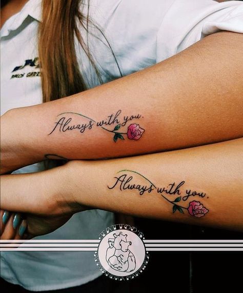 Sister Mother Tattoos, Mom And Daughter Rose Tattoos, Rose Name Tattoos For Women, Aunt Tattoo, Mum And Daughter Tattoo, Mom And Daughter Tattoos Unique, Niece Tattoo, Mommy Daughter Tattoos, Mom Daughter Tattoos