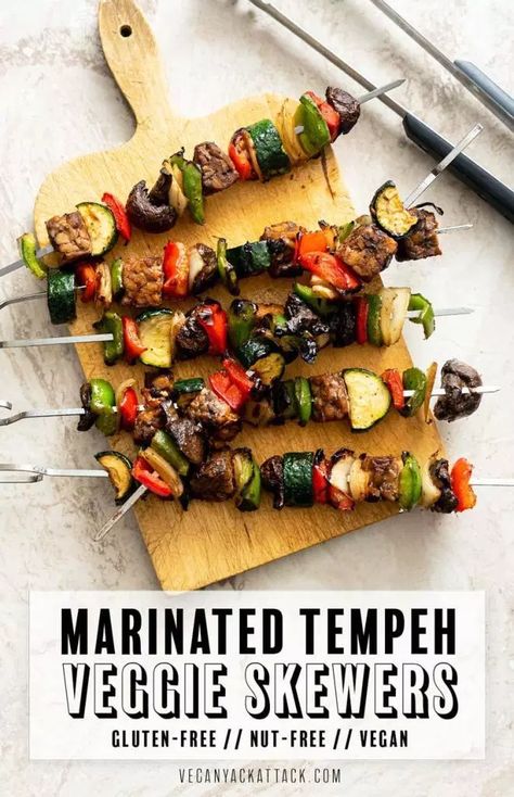 Vegan Grill, Vegetarian Grilling Recipes, Marinated Tempeh, Vegetarian Grilling, Veggie Kabobs, Tempeh Recipes, Veggie Skewers, Vegan Grilling, Vegan Bbq