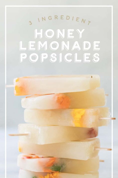 Popsicle Homemade, Things For Summer, Lemon Popsicles, Vegan Popsicles, Lemonade Popsicles, Honey Lemonade, Summer Lemonade, Homemade Popsicles, Easy Summer Desserts