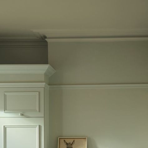 Whirly Bird Farrow And Ball, Eddy Farrow And Ball, Farrow And Ball Eddy, Colour Drenching Interiors, Colour Drenching Bedroom, Farrow Ball Bedroom, Colour Drenching, Farrow And Ball Bedroom, Color Drenching