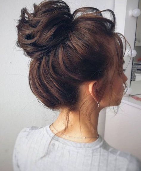 Bridesmaid Hair Medium Length, Bridesmaid Hair Long, Bridesmaid Hair Makeup, Bridesmaid Hair Half Up, Updos For Medium Length Hair, Bridesmaid Hair Down, Messy Bun Hairstyles, Cute Hairstyles For Medium Hair, Bridesmaid Hair Short