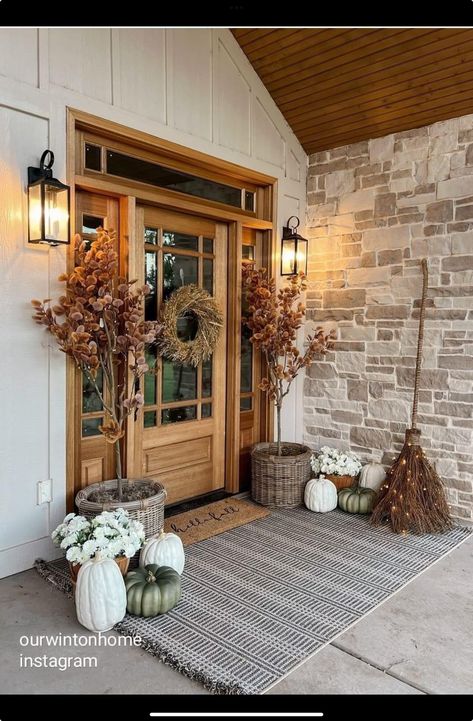 Cozy Front Porch Ideas, Fall Front Porch Decor Ideas, Easy Fall Decor, Fall Front Porch Decor, Fall Front Door, Front Porch Decor, Fall Front Porch, Fall Kitchen, Fall Decorations Porch