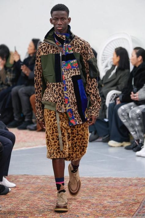 Vogue Winter, Menswear Prints, Male Styles, Patterns Textiles, Men Runway, Vogue Spring, Eclectic Outfits, Fashion Trend Report, Patchwork Ideas