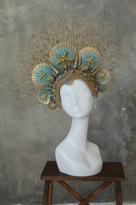 Head Peice, Sea Queen, Princess Jellyfish, Headpiece Diy, Mermaid Diy, Carnival Masks, High Art, Fashion Inspiration Design, Mermaid Fashion