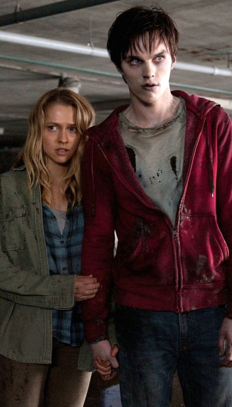 Nicholas Hoult Wallpaper, Warm Bodies Movie, Zombie Aesthetic, Film Cult, Warm Bodies, Teresa Palmer, Nicholas Hoult, Zombie Costume, Asian Short Hair