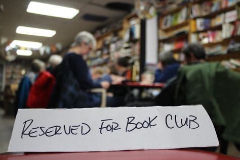 Toronto's Silent Book Club offers an alternative for introverted bookworms | CBC News Silent Book Club, Silent Reading, Silent Book, Parts Of A Book, Traditional Books, Trending Books, Book Discussion, Book Clubs, Summer Reading Lists