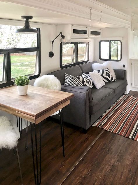 RV Remodel Ideas – If you have been on the road for awhile with your RV it might… Before And After #onabudget #colorschemes #rvmakeover #traveltrailer #motorhome #small #bathroom #vintage #bedroom #farmhouse Caravan Vintage, Camper Vintage, Glamper Camper, Camper Trailer Remodel, Rv Travel Trailers, Vintage Camper Remodel, Camping Sites, Diy Camper Remodel, Rv Makeover