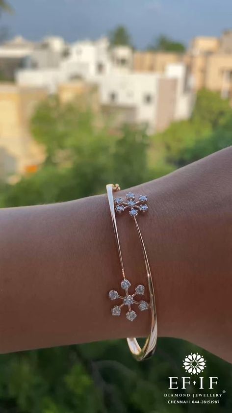 Beautiful Jewelry Diamonds, Gold Bracelet Simple, Gold Bangles For Women, Diamond Bracelet Design, Diamond Jewelry Set, New Gold Jewellery Designs, Diamond Pendants Designs, Diamond Earrings Design, Fancy Jewelry Necklace