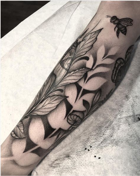 Aggrogoth Tattoo, Negative Tattoo, Plant Tattoos, Ivy Tattoo, Tattoo Mom, Tattoos 2024, Thumb Tattoos, Forest Tattoo, Filler Ideas