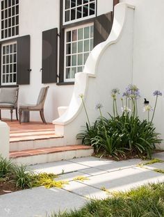 Cape Dutch Patio, Cape Dutch House, Dutch Architecture, Dutch Gardens, Cape Dutch, Dutch Style, Dutch House, Dutch Colonial, Casas Coloniales