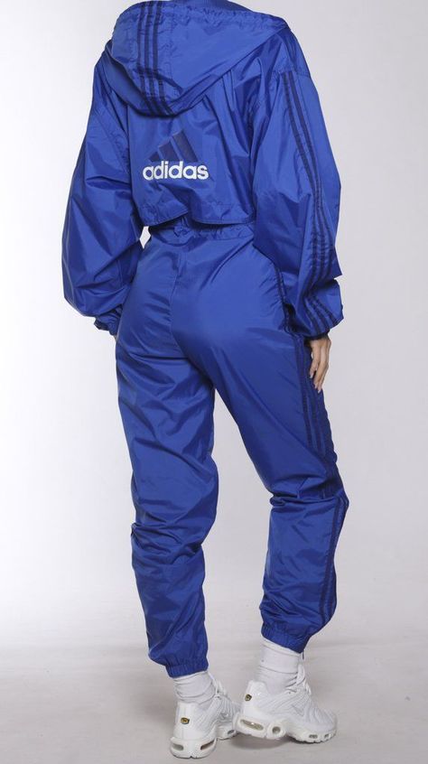 Track Suit Outfit, Looks Hip Hop, Vintage Tracksuit, Flight Suit, Adidas Windbreaker, Nylon Pants, Adidas Girl, Shiny Clothes, Adidas Outfit