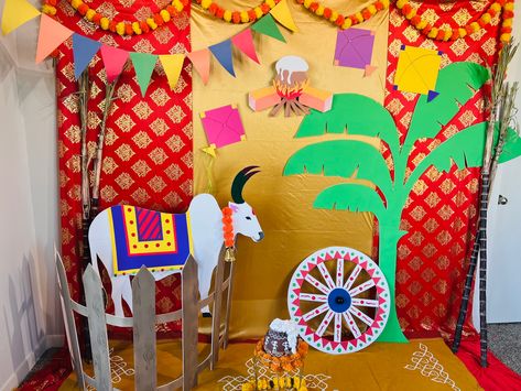 India Theme Classroom Decoration, Pongal Theme Decoration, Sankranthi Decoration, Maker Sankranti, Charts For Classroom Decoration, Pongal Celebration, Decoration For Party, School Board Decoration, Janmashtami Decoration