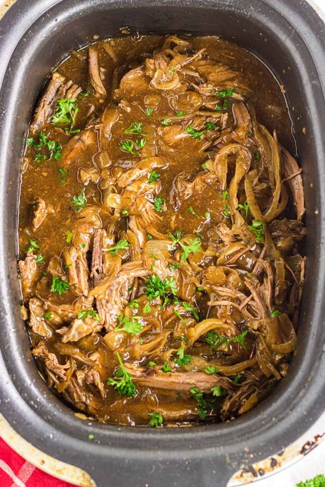 Let your slow cooker do the work with this savory French Onion Pot Roast! Tender, melt-in-your-mouth beef simmered with caramelized onions and rich broth for a flavorful, comforting meal. Perfect for busy weeknights or cozy family dinners. Simply set it and forget it! Roast Beef Wrap, Bottom Round Roast Recipes, Leftover Pot Roast, Caramelized Onions And Mushrooms, Classic Pot Roast, Easy Pot Roast, Pot Roast Slow Cooker, Tailgating Recipes, Pot Roast Recipes