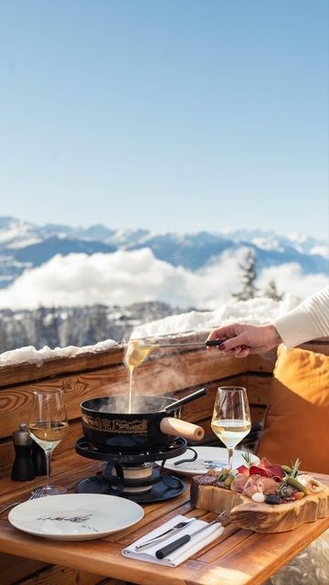 Ski Chalet Christmas! 🎿✨  Gather around a crackling fire, sip hot cocoa, and revel in the joy of the season. Whether you're in the mountains or dreaming of them, infuse your home with alpine elegance. 🏔️❄️ #SkiChaletChristmas #WinterWonderland #CozyHoliday #AlpineElegance #ChristmasDecor #MountainRetreat #HomeInspiration #RusticChristmas #SnowyAccents #HolidayMagic #ChristmasDecor Holiday Recipe Holiday Cookies Christmas Cozy Outfits Holiday Decor Holiday Nails Christmas DIY Decor Home DIY Swiss Alps Apres Ski, Apres Ski Switzerland, Ski Chalet Christmas, Fondue Switzerland, Fondue For Two, Snow Hotel, Ski Chalet Decor, Swiss Christmas, Chalet Decor